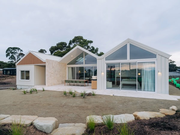 the property exterior of The Bay House, Hobart