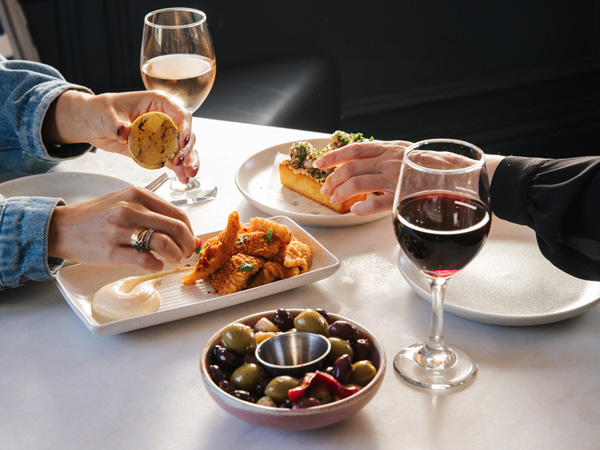 bottomless brunch and drinks at The Royal