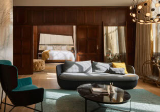 a look inside the QT Sydney State Suite