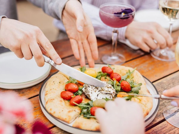 getting food from the plate at Regatta Hotel, Brisbane