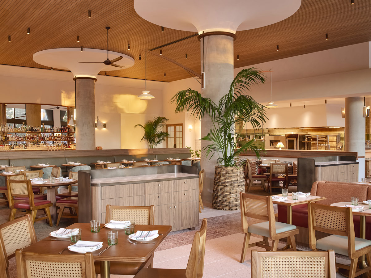 the dining interior of LiTO, Burleigh Heads restaurants