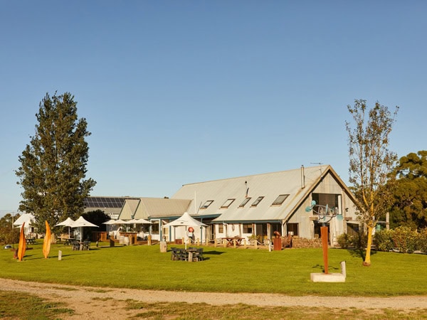 the exterior of Hanging Rock Winery