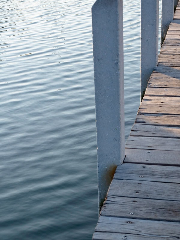 the jetty where crayfish sales happen