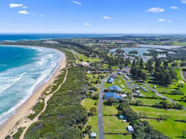 an aerial view of Surfside Holiday Park, Warrnambool