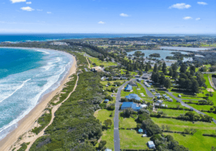 Surfside Holiday Park