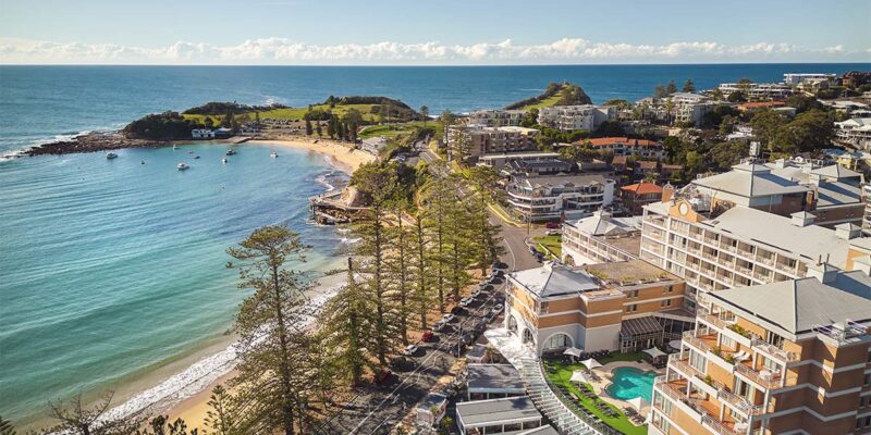 aerial shot of Crowne plaza terrigal beach