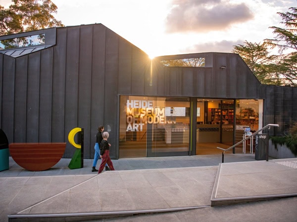 the exterior of the Heide Museum of Modern Art