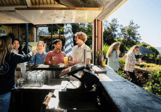 Best Wollongong bars and pubs