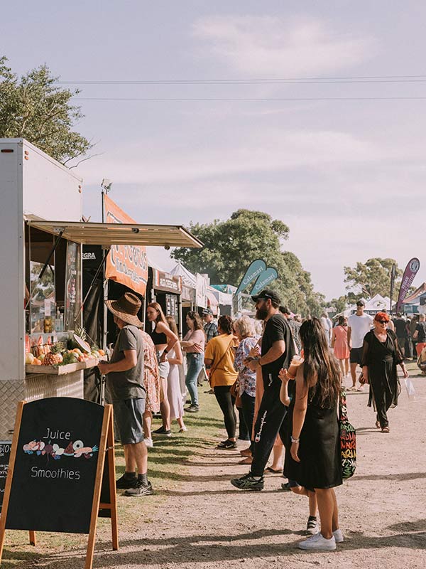 Mornington Twilight Markets