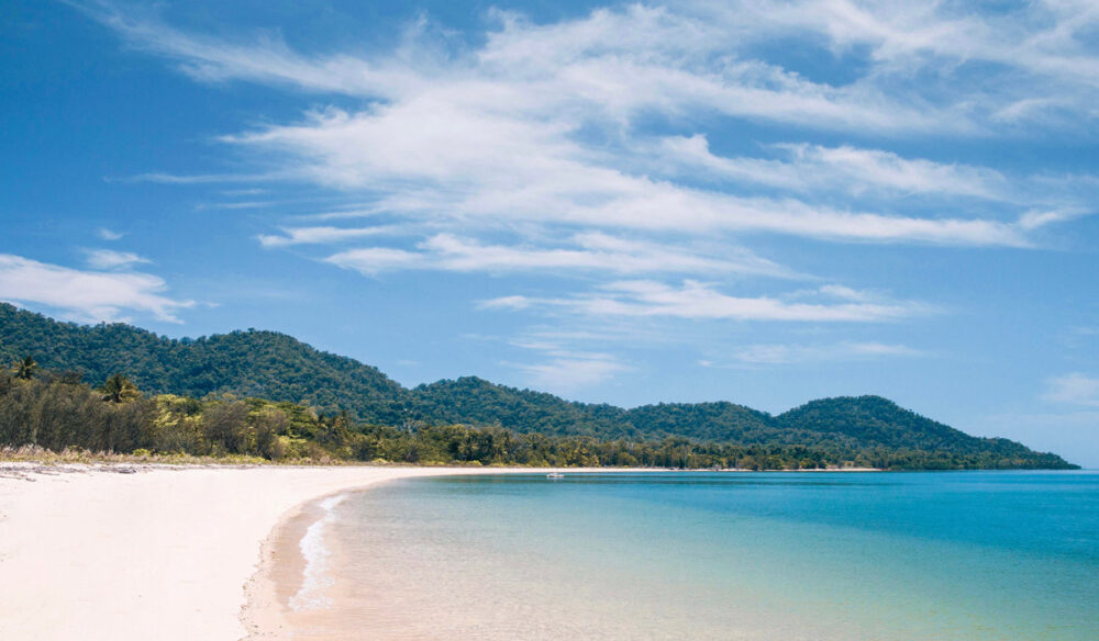 Dunk Island beachfront in Tropical North Queensland