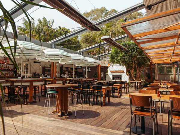 the courtyard at The Mona pub in Sydney
