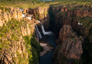 kakadu national park waterfalls