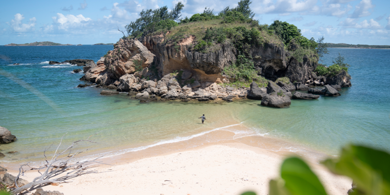 Lonely Beach/Ngalarrkpuy