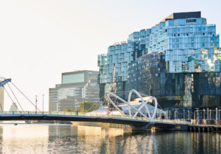 1 Hotel Melbourne Exterior