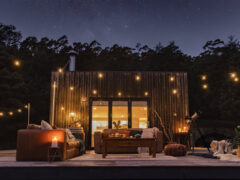 Cosmic Cabin Tasmania at night