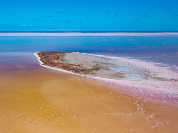 Kati Thanda-Lake Eyre aerial shot