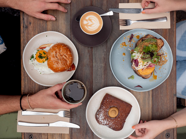 coffee and breakfast at Single O, Sydney