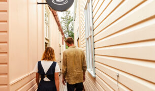 A couple at Bastion Lane Espresso in the Tweed town of Uki