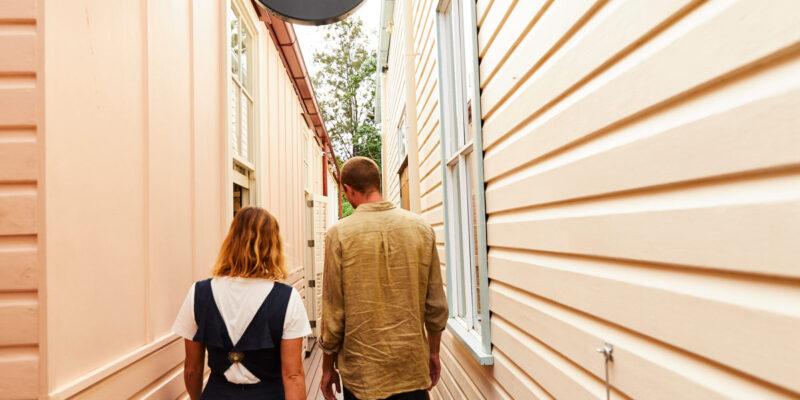 A couple at Bastion Lane Espresso in the Tweed town of Uki
