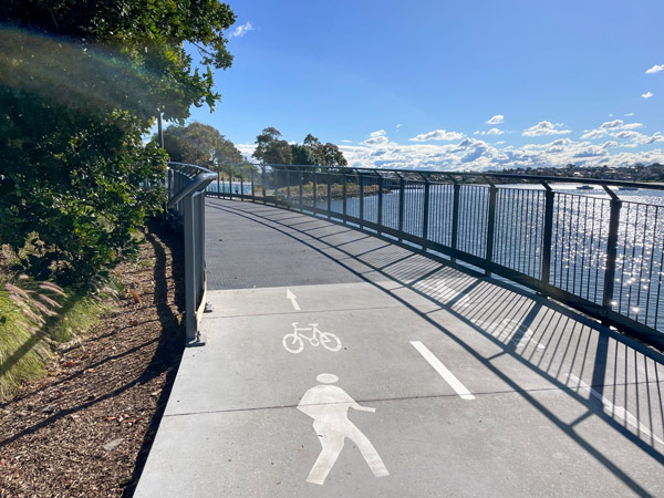 Bay Run walking and bike lanes