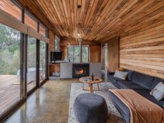 Mountain View log cabin at DULC