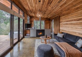 Mountain View log cabin at DULC