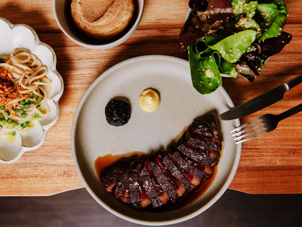 hibachi wagyu at Itō, best Japanese restaurant Sydney